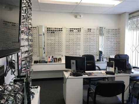 Acuity eye group menifee At Retina Institute & Acuity Eye Group in Menifee, our industry-leading team of retina doctors are committed to providing best-in-class patient care and comprehensive services to those throughout Riverside County